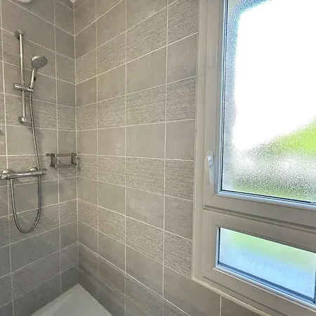 Appartement Camille, T3 - Avec Stationnement Et Terrasse - Centre - Lb729-005 *